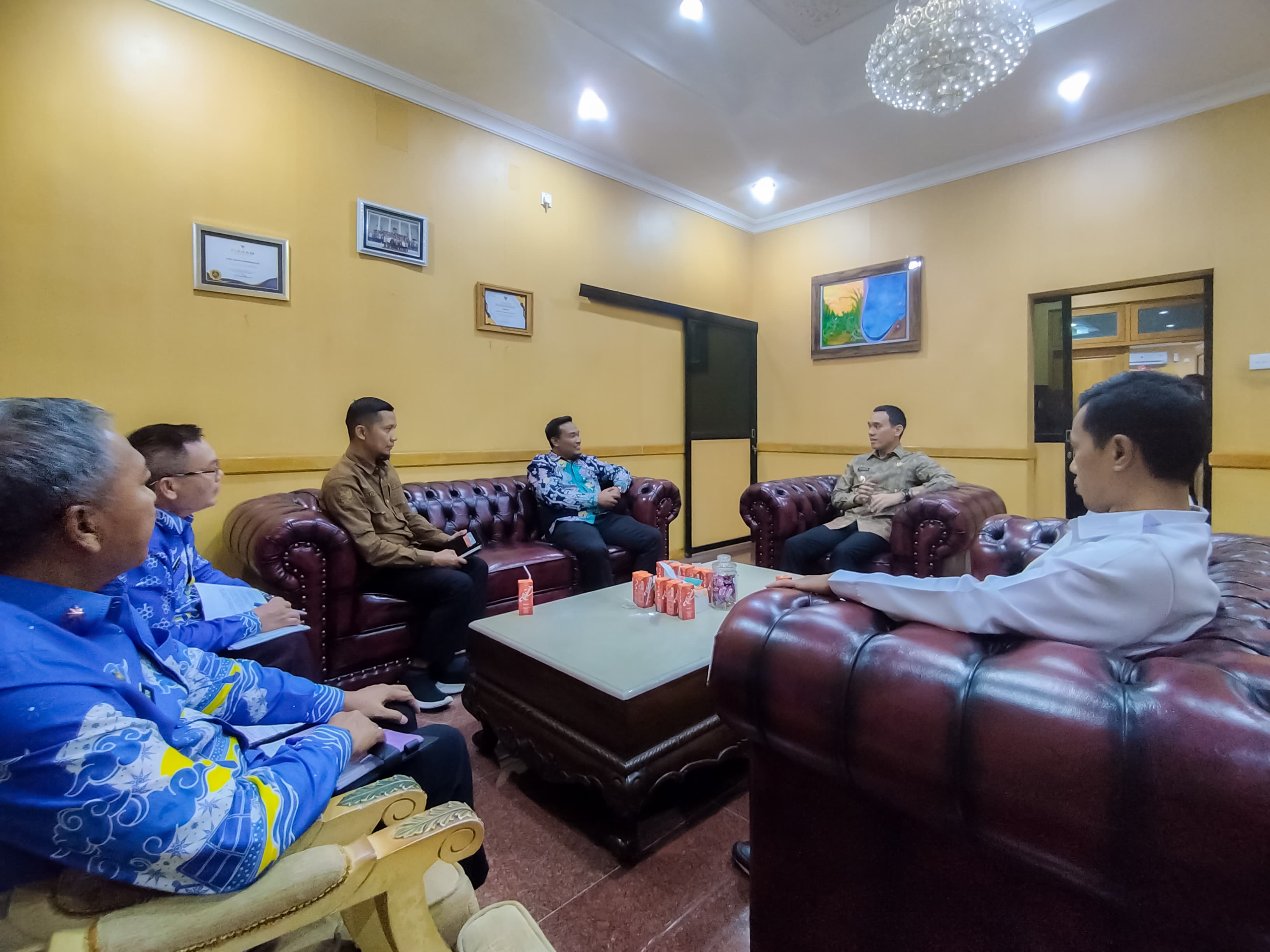 Suasana Audiensi Bersama Bupati OKI