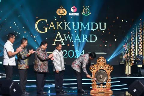 GAKKUMDU AWARD