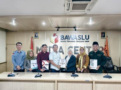 SERAHKANLAPORANAKHIR