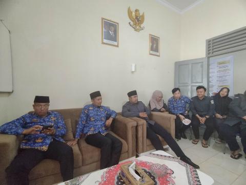 Rapat Internal Bawaslu OKI