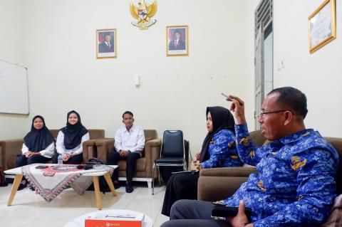 SAMBUT TIGA AMUNISI BARU BAWASLU OKI