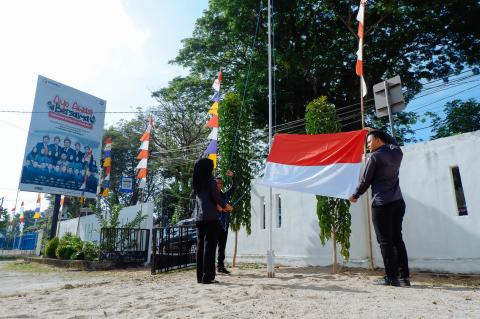 PENGIBARAN BENDERA BAWASLU OKI