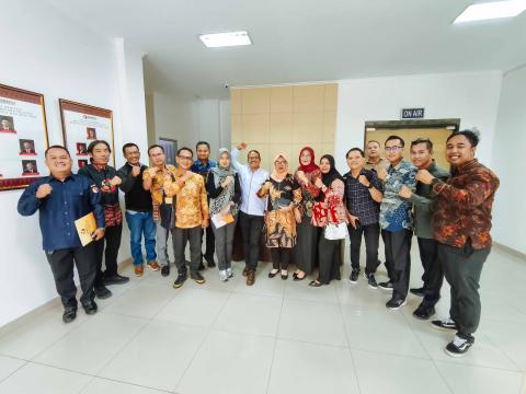 massuryati4des 22